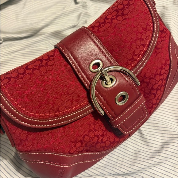 Rare Vintage Red Coach Soho Leather Shoulder Bag - Picture 2 of 7